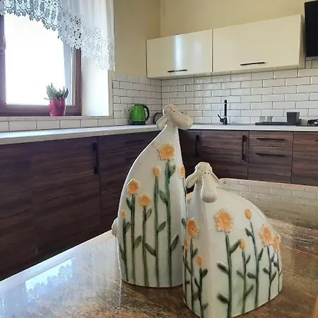 Leo House Vendégház Gaj