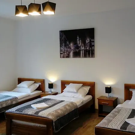 Leo House Vendégház Gaj